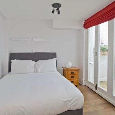 Charming 2-Bed Apt Near Buckingham Palace لندن المظهر الخارجي الصورة