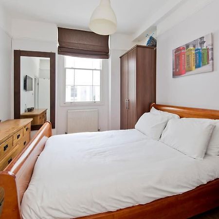 Charming 2-Bed Apt Near Buckingham Palace لندن المظهر الخارجي الصورة